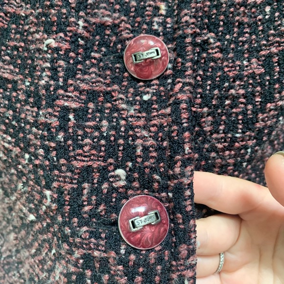 St. John Blazer - Picture 3 of 6